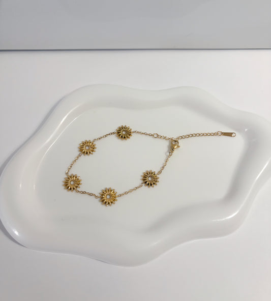 Flower bracelet